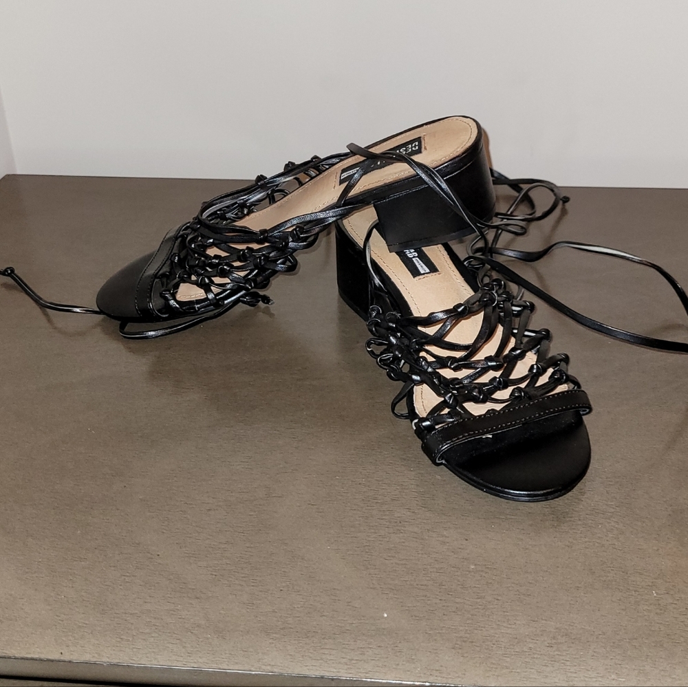 Design Lab Mya Wrap Open Toe Shoe - image 3